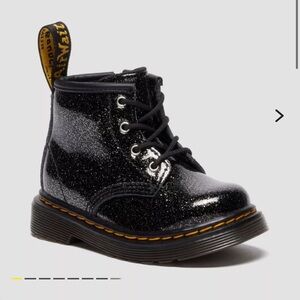 Dr. Martens Infant Glitter Patent Lace-Up Boot in Black